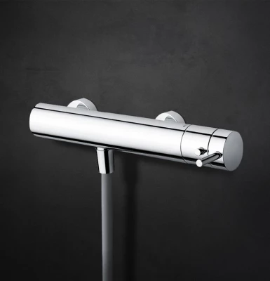 Termostato de duche Watervolution Flow com conjunto de duche cromado T140T01