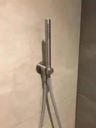 Revolução da Água Conjunto de Banho Flow completo com ligação à parede totalmente em aço inoxidável T1621IE