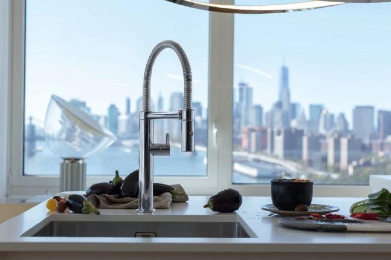 Franke Pescara Semi Pro L Torneira de Cozinha com Bica Flexível Cromada 115.0393.975