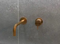 Waterevolution Flow torneira de lavatório embutida PVD Cobre Escovado com bica de 21cm T116CPE-21
