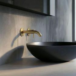 SB Round 316 misturador de lavatório embutido Escovado Latão PVD 132mm