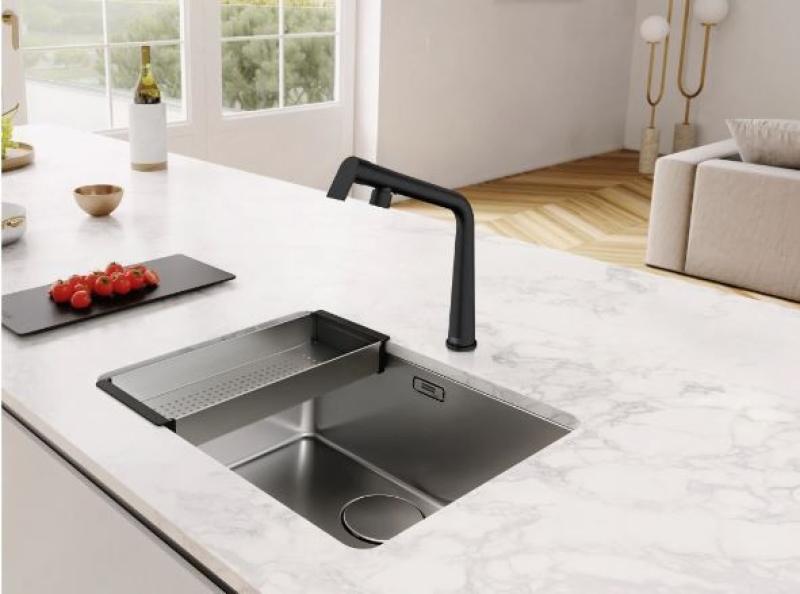 Franke Icon Torneira de Cozinha preto fosco com bica giratória 115.0625.187