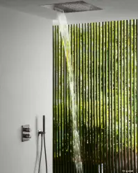 SB Square 316 Chuveiro embutido com spray de onda 38x38cm PVD gun metal 1208955326