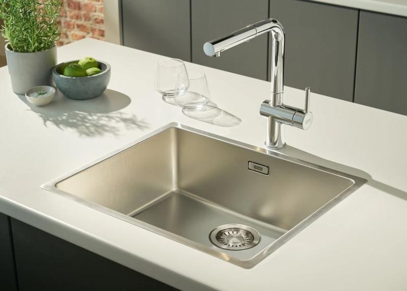 Franke Active L Kitchen tap chrome with pull-out hand shower 115.0653.379