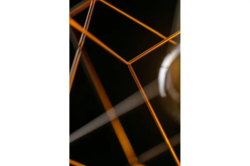 Decoração Rosa dourada geométrica luminária pendente composta por 2 cubos de latão 3376