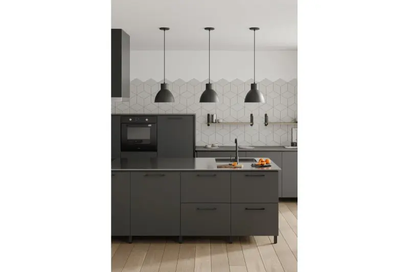 Lâmpada pendente Decor Dante preto fosco com interior branco diâmetro 27,5 cm 2119