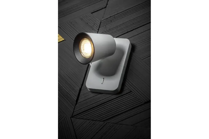 Decor Elli modern white wall lamp with switch and 1 light source 4434