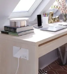 Tomada embutida Indux Flip branca com aterramento, 2 portas USB A, 1 porta RJ45 e conexão HDMI 1208957919
