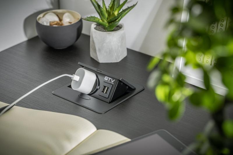 Tomada de energia retrátil AVARO 1208958672