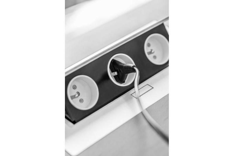 Soquete embutido retangular 1208958681