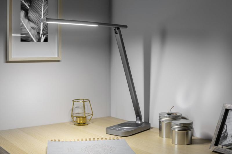 Luminária de Mesa Decorativa Bressi 8W 450lm AC220-240V 3-CCT Carregamento Sem Fio USB PF>0.5 RA>80 Cinza 1208962480
