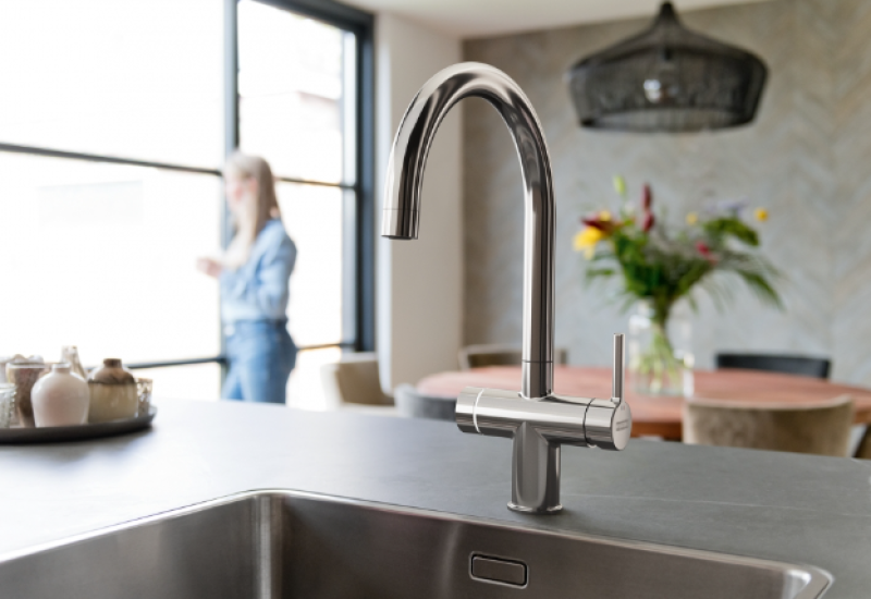 Franke Maris water hub 7L boiler 3-1 com torneira eletrônica de água fervente Touch cromada com bypass waterhub 1208967853