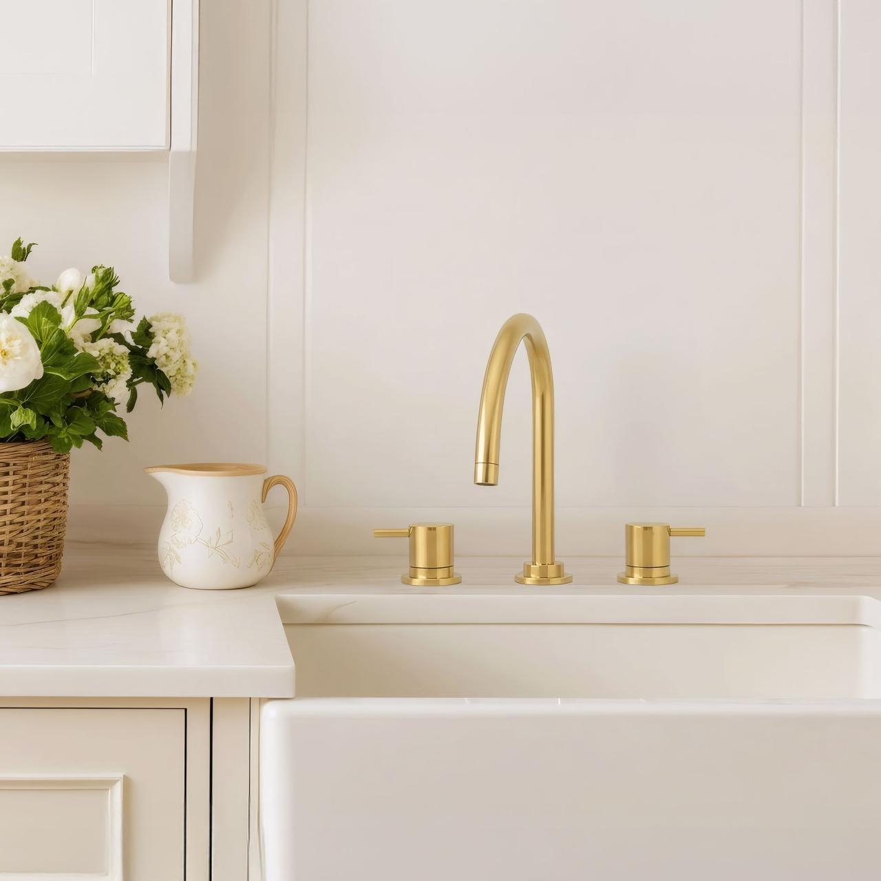 Waterevolution Flow misturador de cozinha de 3 furos com bica giratória e conexão para água filtrada light gold T152UWGE