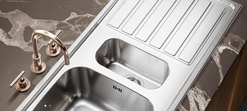 Pia de Cozinha Banka Regent Inox Montagem Superior 80x45 cm com Escorredor 1208970061