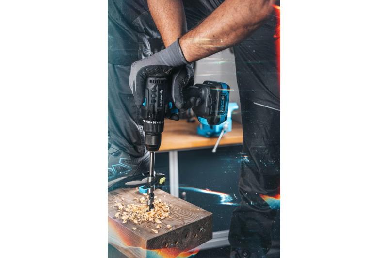 HÖGERT potente parafusadeira sem fio 18V para madeira e metal.