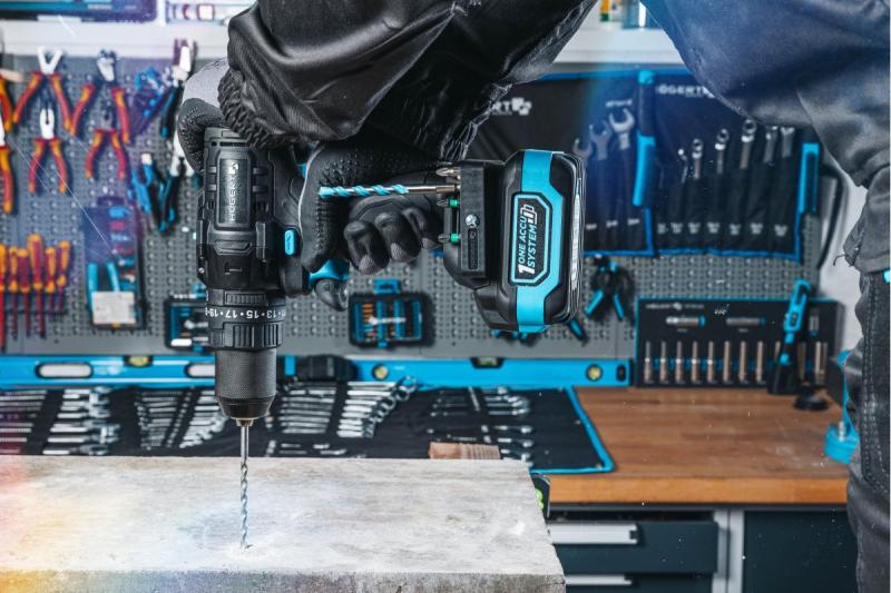 Högert potente furadeira de impacto sem fio, sem escovas, 18V.