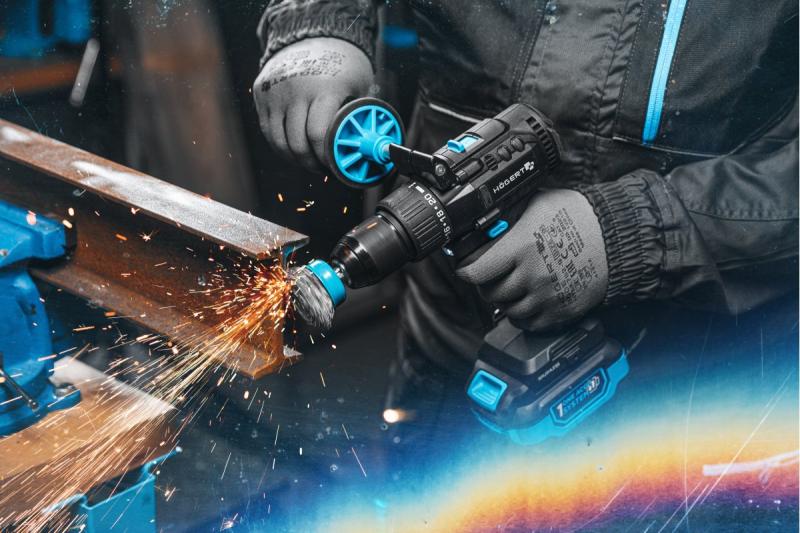 HÖGERT Brushless set de parafusadeira a bateria, 18V, com suporte para bits, carregador e bateria.