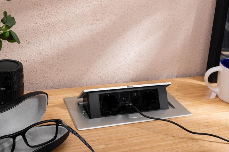 Tomada para móveis MULTISOFT, 2xSCHUKO, USB A+C, RJ45, cabo 1,5 m, alumínio