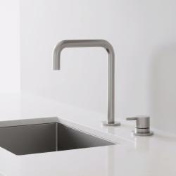 Pure.Sink Luxion Torneira de cozinha em aço inoxidável maciço com 2 furos e bico em U PLX2HU-02