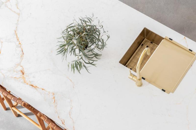 Pure.Sink Exclusivo Bandeja escorredora móvel dourada, 440 x 335 mm, para lava-loiça PEXTRAY-60